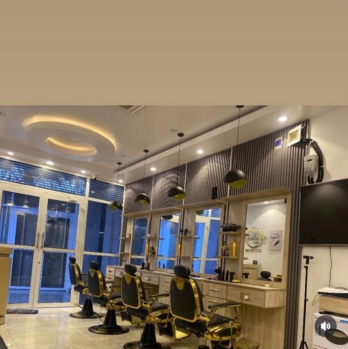 SkillzCutz studio daylight