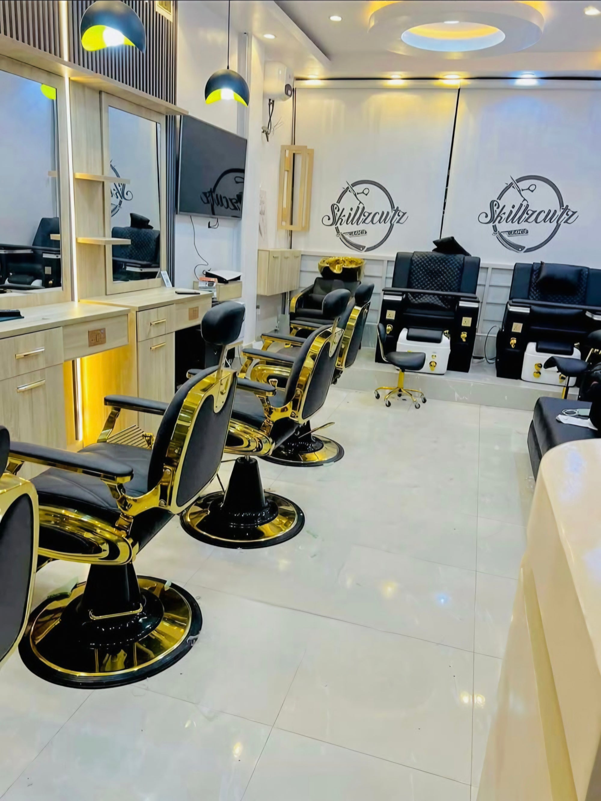 SkillzCutz studio black and gold chairs